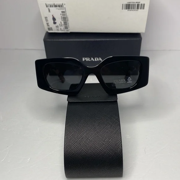 💯- New - PRADA EYEWEAR PR 15YS SUNGLASSESBLACK & PINK